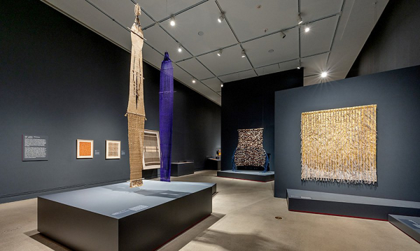 Современное и древнее: ткачество в Метрополитен-музее